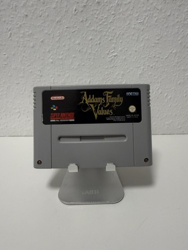 Addams family values - family,